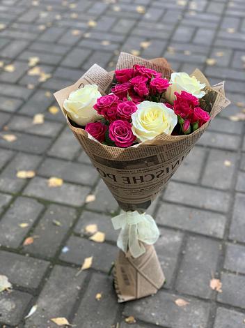 Букет цветов из: Розы в Долгопрудном